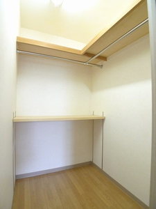 ウエストヴァレィー壱番館 303号-10