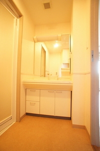 ウエストヴァレィー壱番館 512号-8