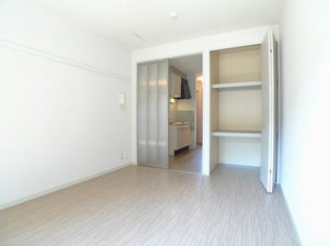 ハピーヒルズ久木 203号-3