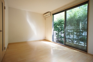 サクラヤマホームズ 2B 102号-3