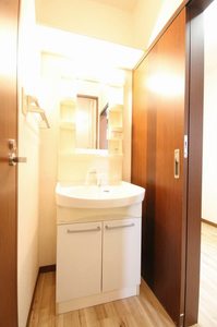 ビラ・マリティーム 202号-7