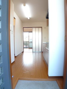 ルミエール馬堀 205号-5