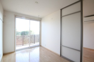 ヴィラージュ根岸旭台 105号-6