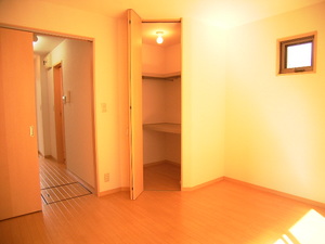 ルミエール弘明寺 101号-4