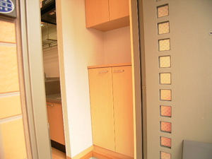 ルミエール弘明寺 101号-7