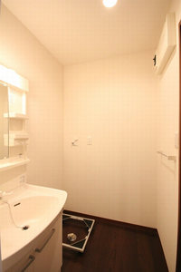 シャーメゾン本牧 201号-7