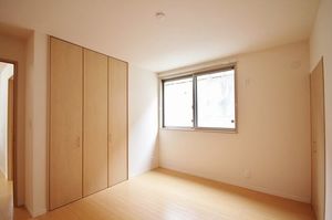 ヴィラーチェ港南台 101号-3