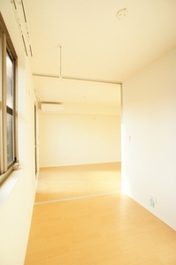 ラ・ピネド 202号-3