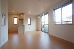 イーストウッド上大岡　Ｂ 201号-2