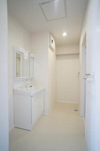 シャーメゾン彩 201号-8