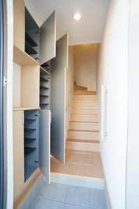 シャーメゾン彩 201号-11