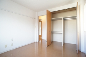 ヤマワヒルズ　Ａ 301号-5