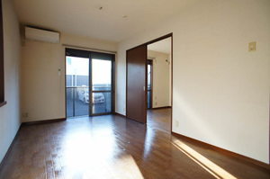 ファミール横山　Ｂ 102号-3