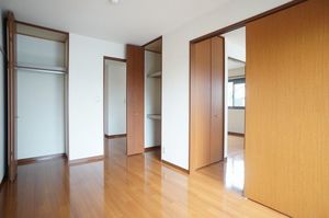 コンフタブル 201号-3