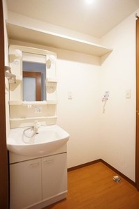 コンフタブル 201号-7