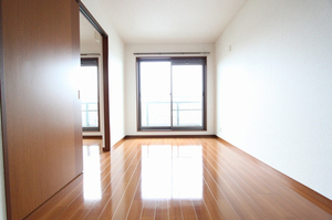 コンフタブル 302号-6