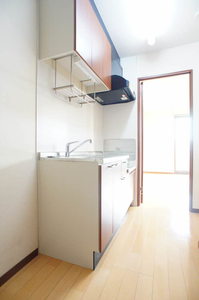 メゾンフォンテーヌ 203号-7