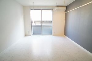 ブルーレジデンス 202号-3