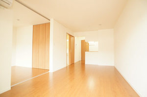 グランドソレーユ百合ヶ丘 305号-11