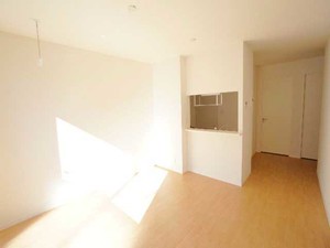 カーサⅥ 102号-3