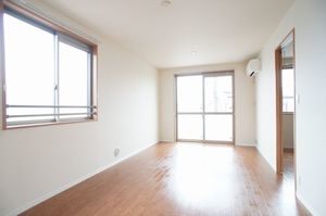 メゾン・レザンジュ 202号-2