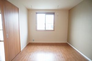 メゾン・レザンジュ 202号-5