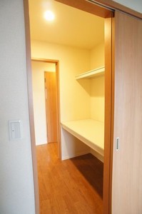 メゾン・レザンジュ 202号-6