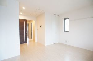 メーラ・M 301号-3