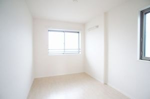 メーラ・M 301号-7