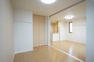 ホワイトビレッジⅡ 205号-3