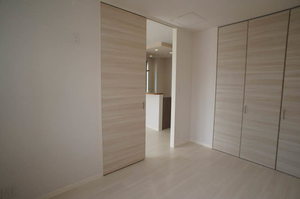 ディープリー・アイ 203号-7