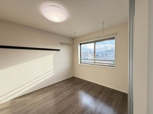 ホワイトビレッジ 301号-6