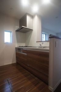 スカイヒルズ栗平 101号-4