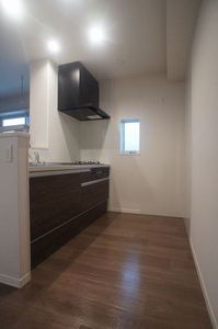 スカイヒルズ栗平 202号-4