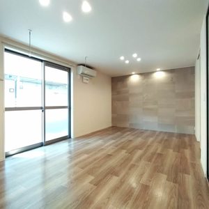 ホワイトペルテ 105号-2