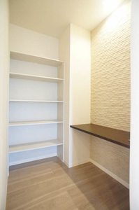 グラン・ドミール 202号-4