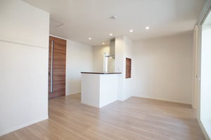 グラン・ドミール 302号-3