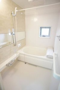 コリーヌ月見台 201号-4