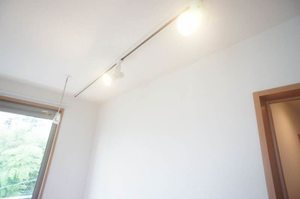 コリーヌ月見台 201号-9