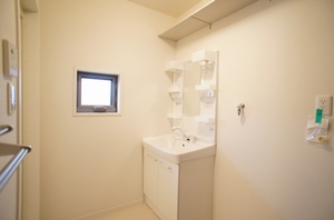 シャーメゾン梶山 201号-6