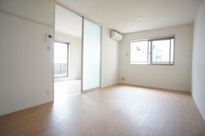 ファミール潮田 204号-2