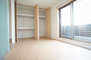 ファミール潮田 204号-6