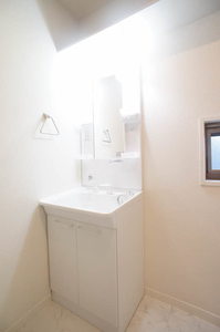 ヒルハウス大倉山東Ⅱ 205号-4