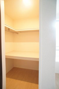 ヒルハウス大倉山東Ⅱ 205号-8