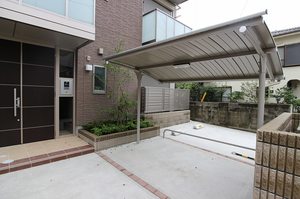 フレシール菊名弐番館 201号-11