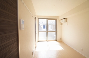 サンモール鴨居 201号-7