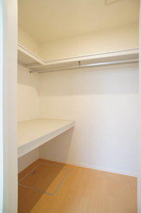 ハイビューティフル　Ｄ 105号-8