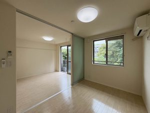 マリーコート 202号-5