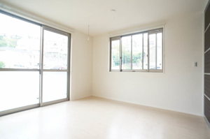 メゾン　アン　ソレイエ 201号-5