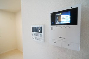 メゾン　アン　ソレイエ 201号-8